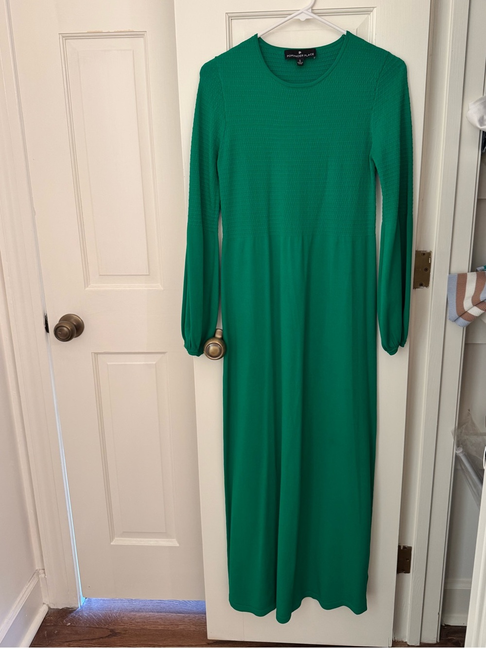 Pomander Place Emerald Green Long Sleeve Lennox Dress